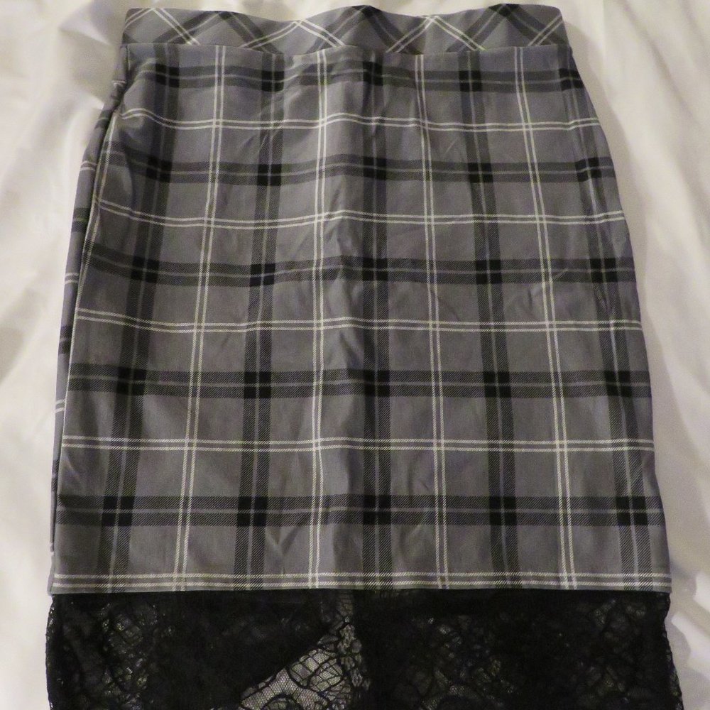 Torrid Gray Plaid Pencil Skirt with Black Lace Hem